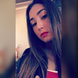 Meet your Posher, Araceli